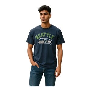 Seattle Seahawks Russell Wilson #3 NFL Team Apparel T-Shirt Medium